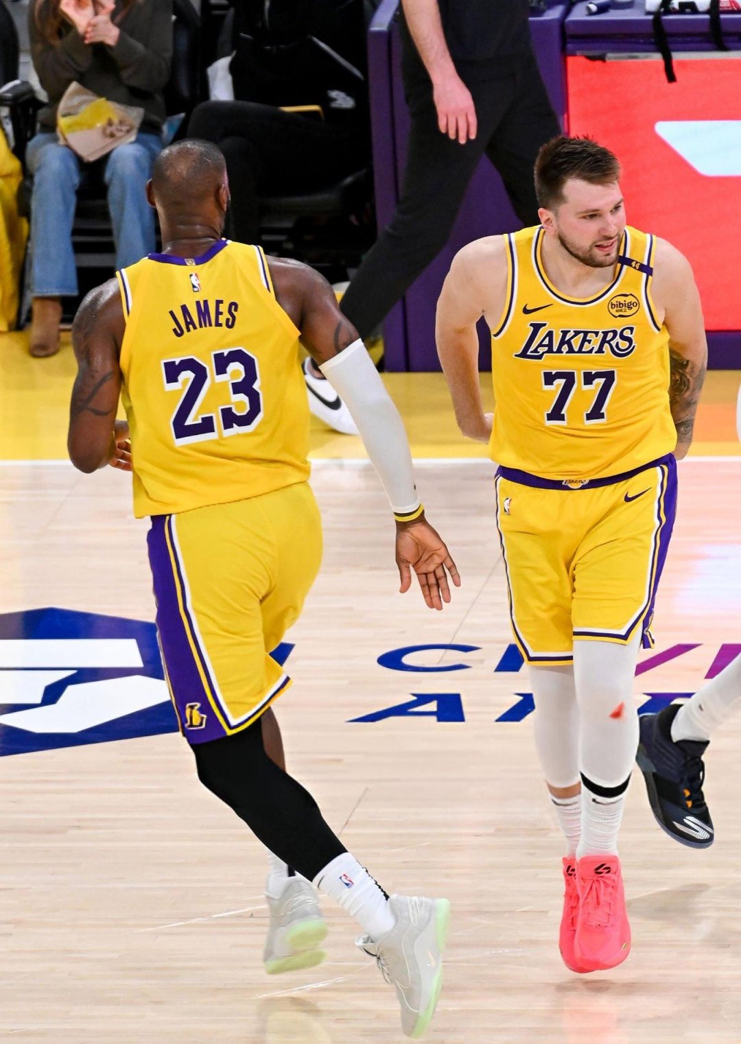 洛杉矶湖人队简介-九游官方入口