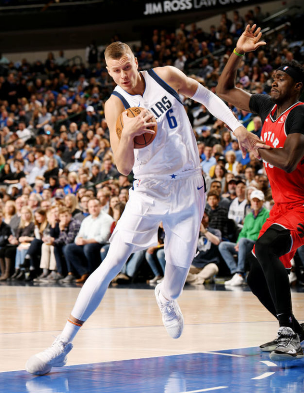 详细阅读:风云突变!皇家马德里清晨手感冰凉,荷甲版图或变,震撼外界,赛程密集仍需轮换 -九游娱乐 风云突变!皇家马德里清晨手感冰凉,荷甲版图或变,震撼外界,赛程密集仍需轮换 -九游娱乐